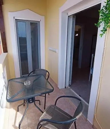 Verano Palmas Apartment_near The Sea-free Parking Апартаменты